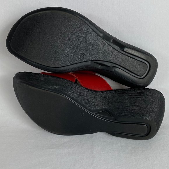 ǵ. rossíní Deep Red Platform Wedge Slides 39 - Picture 9 of 12